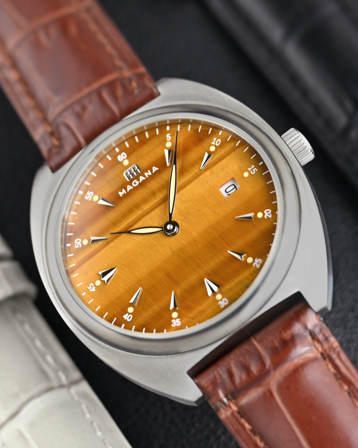 TANJA: Tiger's Eye